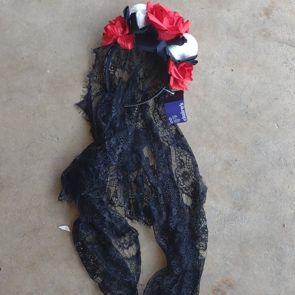 Skull  roses wedding headband Halloween - Picture 2 of 3